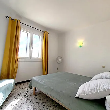 L'escapade Lumineuse Apartament